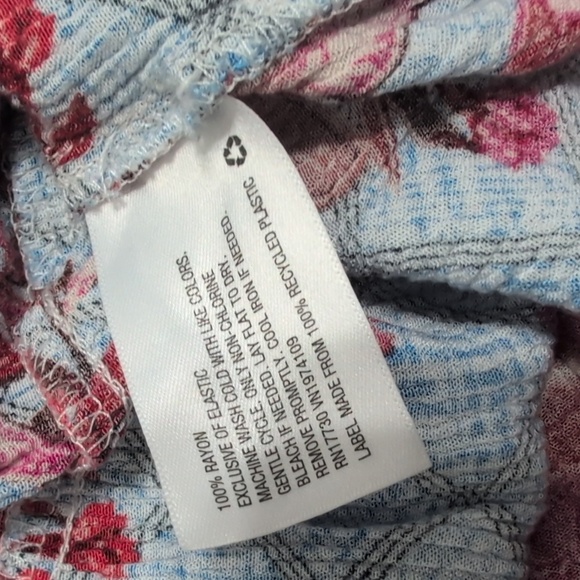 4/$12 Knox Rose Blue Red Floral Smocked Bodice Tiered Skirt Midi Dress - Picture 9 of 11